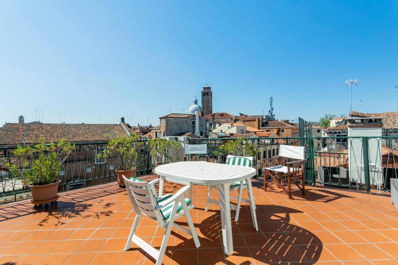 Le Mansarde Deluxe Hotel Venice Exterior photo