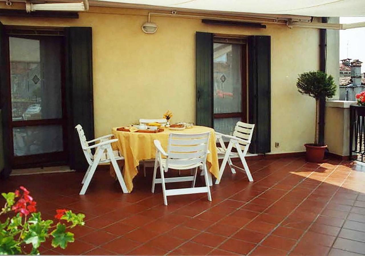 Le Mansarde Deluxe Hotel Venice Exterior photo